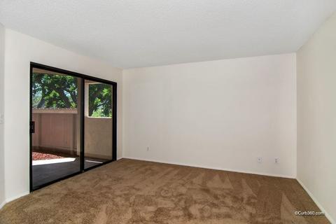 3031 Blue Oak Ct, Spring Valley, CA 91978 photo 9