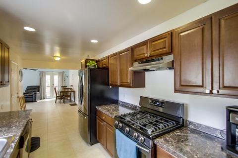9109 Valencia St, Spring Valley, CA 91977 photo 5