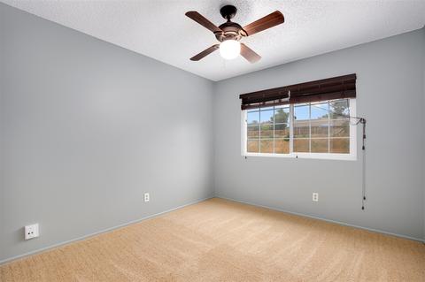 1581 Havenwood Dr, Oceanside, CA 92056 photo 3