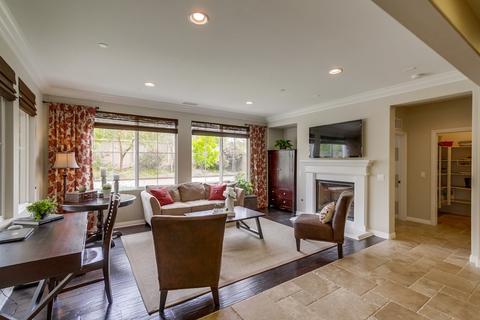 8470 Mathis Pl, San Diego, CA 92127 photo 2