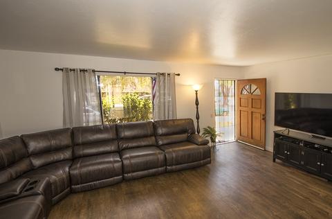 9446 Carlton Oaks Dr #B, Santee, CA 92071 photo 2