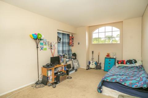 27531 Senna Ct, Temecula, CA 92591 photo 20