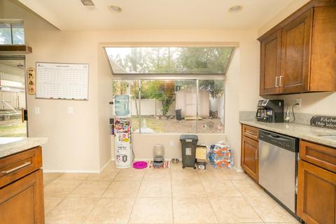 27531 Senna Ct, Temecula, CA 92591 photo 6