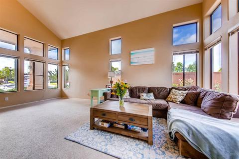 4504 Corte Pastel, Oceanside, CA 92056 photo 5
