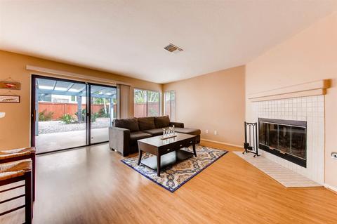 4504 Corte Pastel, Oceanside, CA 92056 photo 12