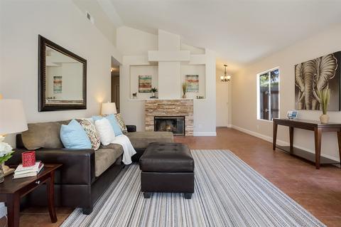 4217 Via Tercero, Oceanside, CA 92056 photo 5