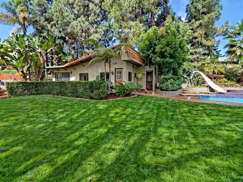 820 Woodside Ln, Encinitas, CA 92024 photo 4