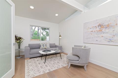 3036 Cranbrook Ct, La Jolla, CA 92037 photo 12