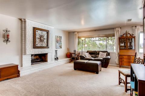 3435 Ryan Dr, Escondido, CA 92025 photo 4