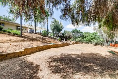 3435 Ryan Dr, Escondido, CA 92025 photo 25