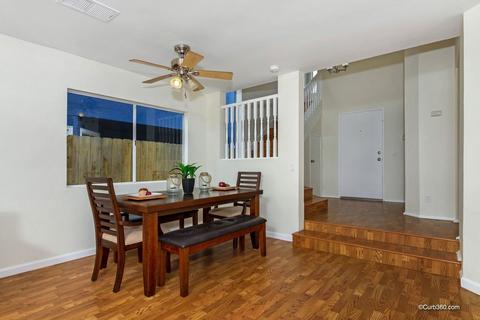 1727 Avenida De Suenos, Oceanside, CA 92056 photo 5