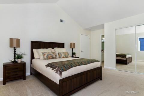 1727 Avenida De Suenos, Oceanside, CA 92056 photo 16