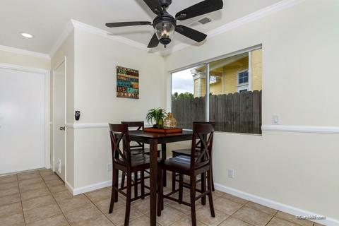 1727 Avenida De Suenos, Oceanside, CA 92056 photo 13