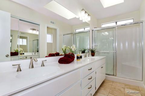1727 Avenida De Suenos, Oceanside, CA 92056 photo 18