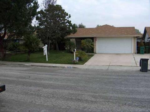 9231 Lake Country Dr, Santee, CA 92071 photo 1