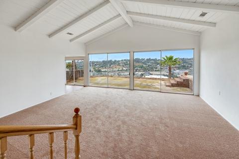 1306 Avocado, Oceanside, CA 92054 photo 4