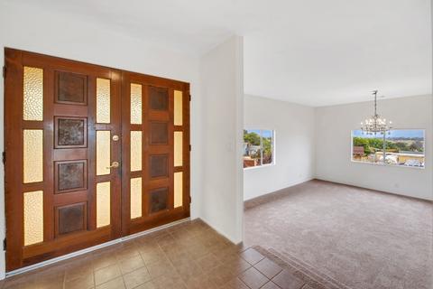 1306 Avocado, Oceanside, CA 92054 photo 3