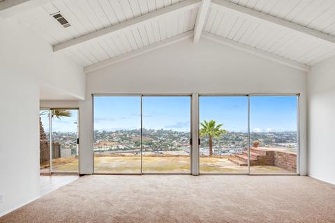 1306 Avocado, Oceanside, CA 92054 photo 5