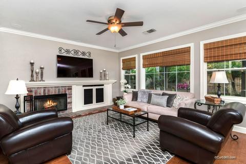 5085 Ashberry Rd, Carlsbad, CA 92008 photo 2