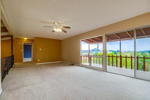 7856 Carter Pl, La Mesa, CA 91942 photo 11