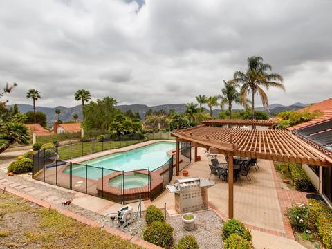 1555 Stoneridge Cir, Escondido, CA 92029 photo 24