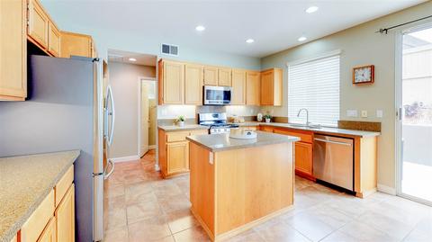 252 Azul Way, Oceanside, CA 92057 photo 8
