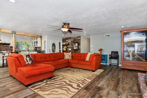 14400 Gaslight Ct, Poway, CA 92064 photo 4