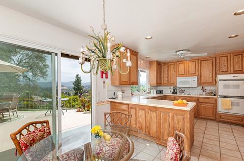 11230 Rolling Hills Dr, El Cajon, CA 92020 photo 9