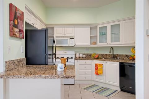 450 N Horne #E-34, Oceanside, CA 92054 photo 8