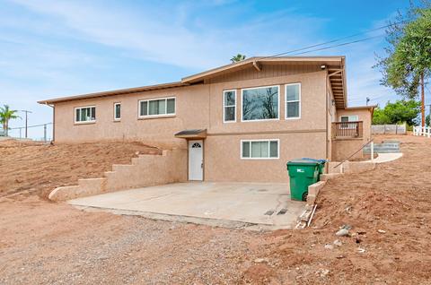 10748 Valle Vista Rd, Lakeside, CA 92040 photo 2