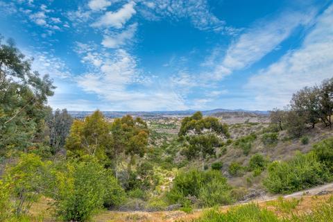 1889 Cabernet Dr, Chula Vista, CA 91913 photo 23