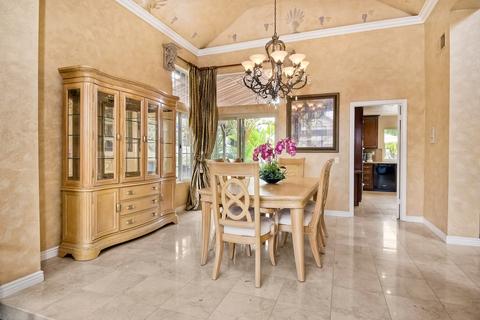 1889 Cabernet Dr, Chula Vista, CA 91913 photo 4