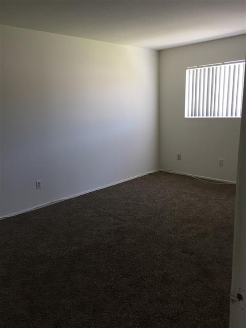 253 Alestar St, Vista, CA 92084 photo 8