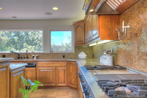 4072 Star Track Way, Fallbrook, CA 92028 photo 5