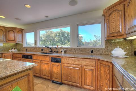 4072 Star Track Way, Fallbrook, CA 92028 photo 1