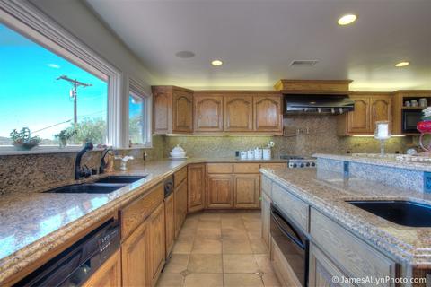 4072 Star Track Way, Fallbrook, CA 92028 photo 7
