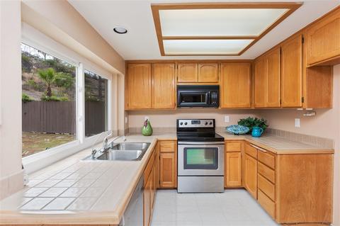 14178 Woodhollow Ln, Poway, CA 92064 photo 18