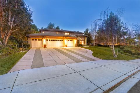 11778 Treadwell Dr, Poway, CA 92064 photo 2
