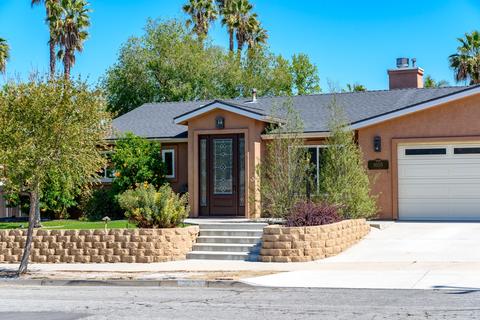 10115 Strathmore Dr, Santee, CA 92071 photo 2