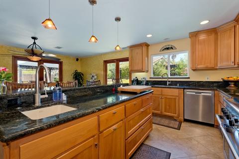 10115 Strathmore Dr, Santee, CA 92071 photo 5