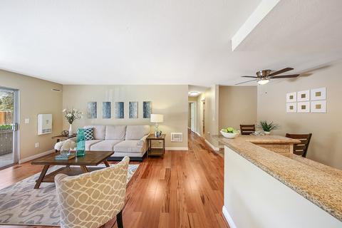 432 Edgehill Ln #93, Oceanside, CA 92054 photo 1