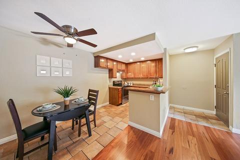 432 Edgehill Ln #93, Oceanside, CA 92054 photo 2