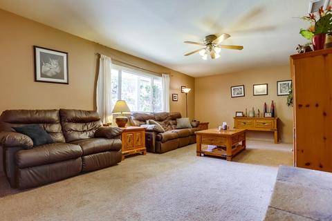 2190 Rancho Verde Dr, Escondido, CA 92025 photo 4