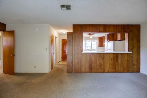 2042 Lee Dr, Escondido, CA 92027 photo 6