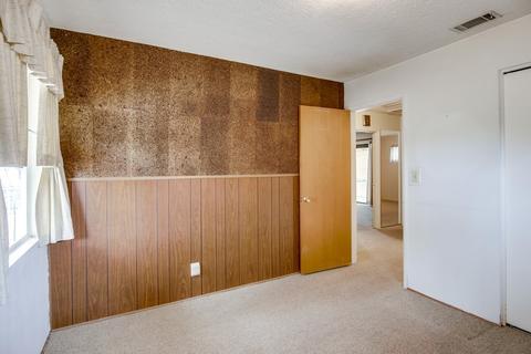 2042 Lee Dr, Escondido, CA 92027 photo 15
