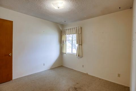2042 Lee Dr, Escondido, CA 92027 photo 10