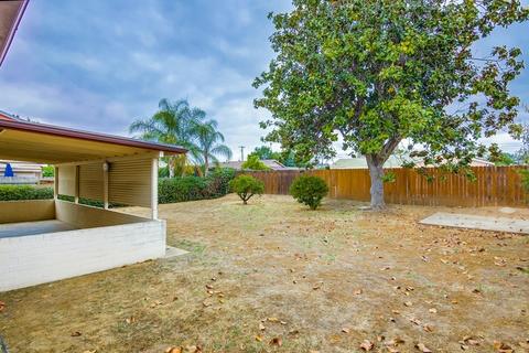 2042 Lee Dr, Escondido, CA 92027 photo 21