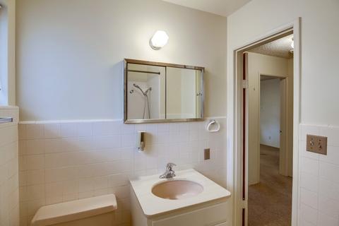 2042 Lee Dr, Escondido, CA 92027 photo 17