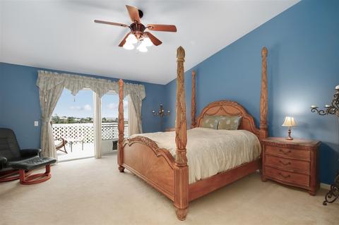 3913 Stanford Dr, Oceanside, CA 92056 photo 12