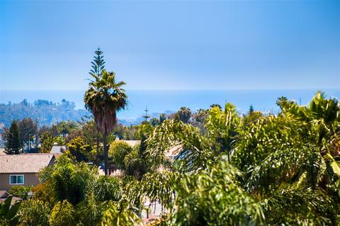 3913 Stanford Dr, Oceanside, CA 92056 photo 3